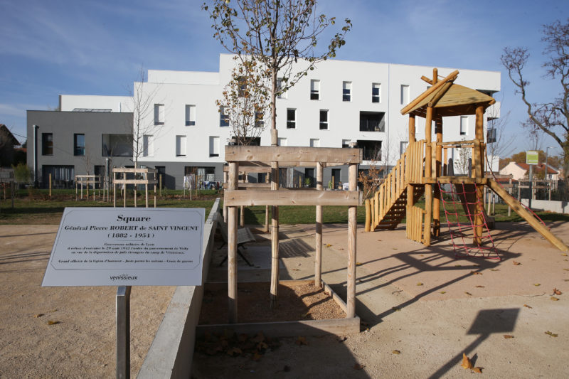 Square Général Robert de Saint Vincent
