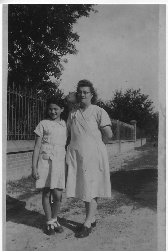 BORGEON Marie et sa protégée Madeleine Golebiowski en 1947