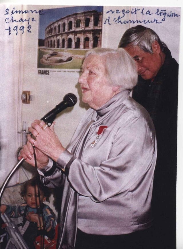 en 1992 Simone CHAYE a reçu la légion d'honneur