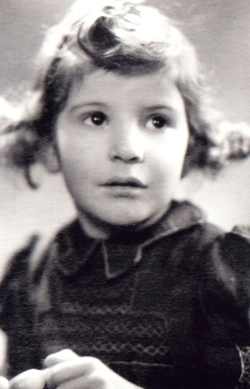 Denise Kadecke cachée chez Madame Chollet dont les parents furent déportés en 1942
