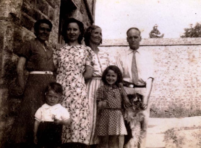 6 mai 1944, M. & Mme Lallement et leurs 4 enfants