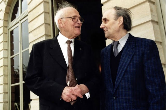 2 mai 2000 devant l'hôtel de lassay avant la cérémonie Edmond Durand & Georges Wajnberg