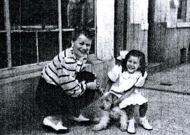Marie-louise GRANDJEAN et la petite Suzette Gueltzer en 1943 à Orchies