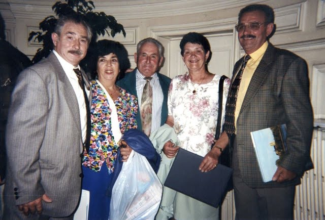 1997 remise de la médaille des Justes à Tours Marcel Trajster, son épouse et les enfants Ménard
