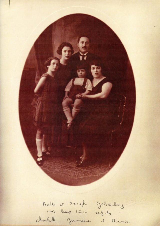 Berthe et Joseph Goldenberg avec leurs 3 enfants Charlotte, Jeannine et Maurice
