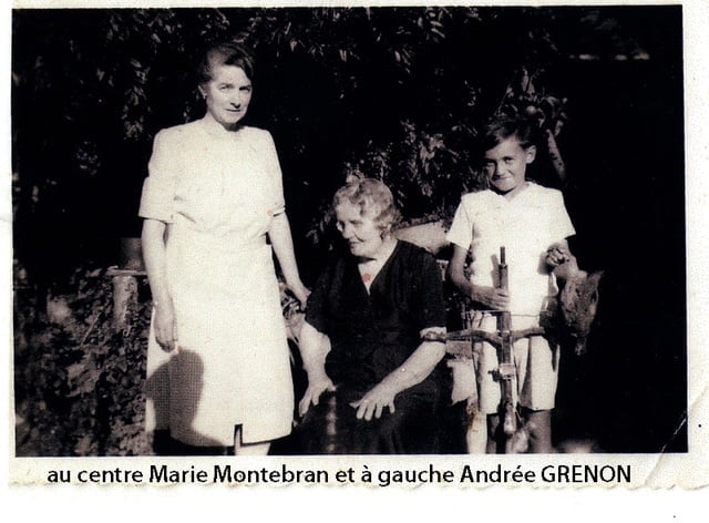 au centre Marie Montebran et à gauche Andrée Genon