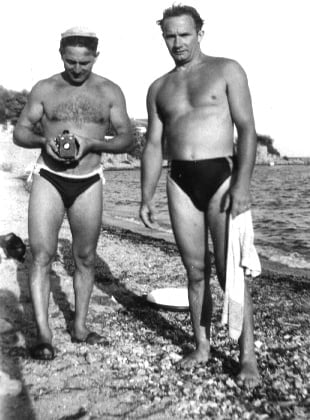 Jean HOHMAN (le sauvé) et Gaston MATER à droite