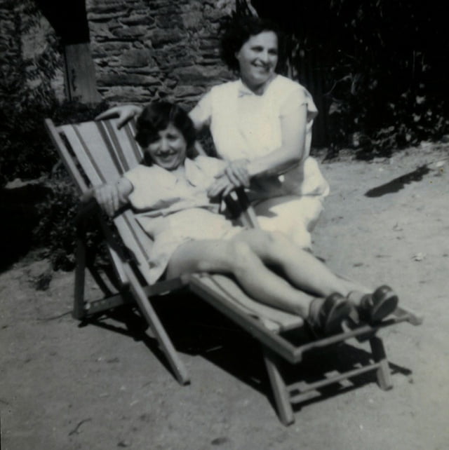 1948 Conquereuil, Annette et Maman