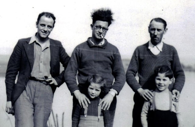 1942 à droite Albert Ducloux 