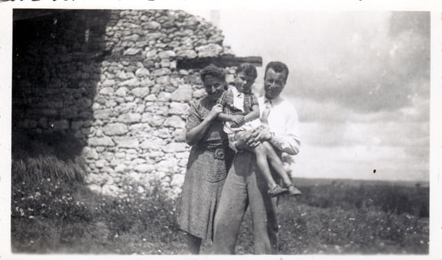 1943-MALPEYRE,Oncle et tante Lehmann et Bernard Jacob