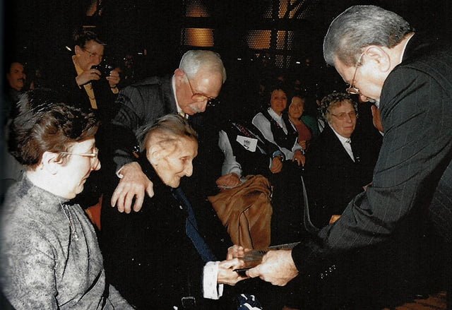 Remise de la médaille des Justes 