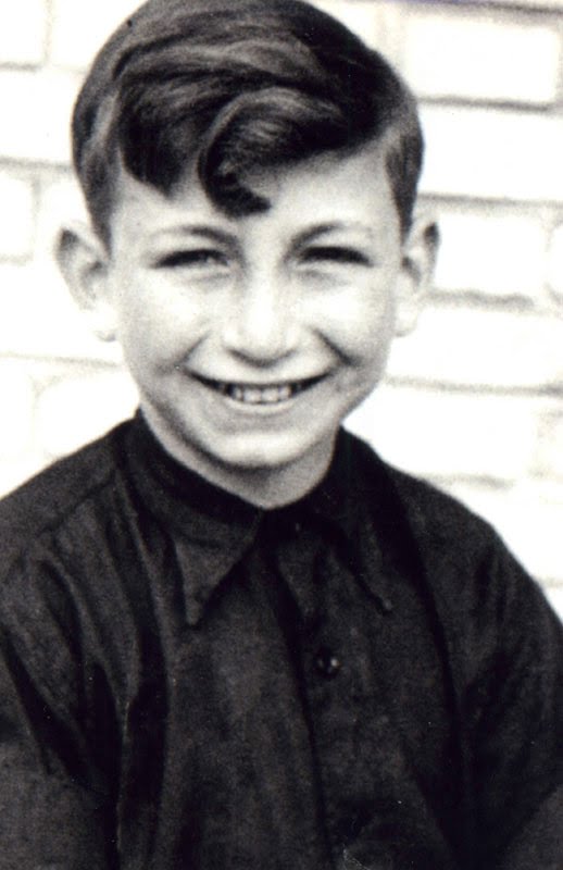 Bernard Ebenstein en 1946 à l'orphelinat juif