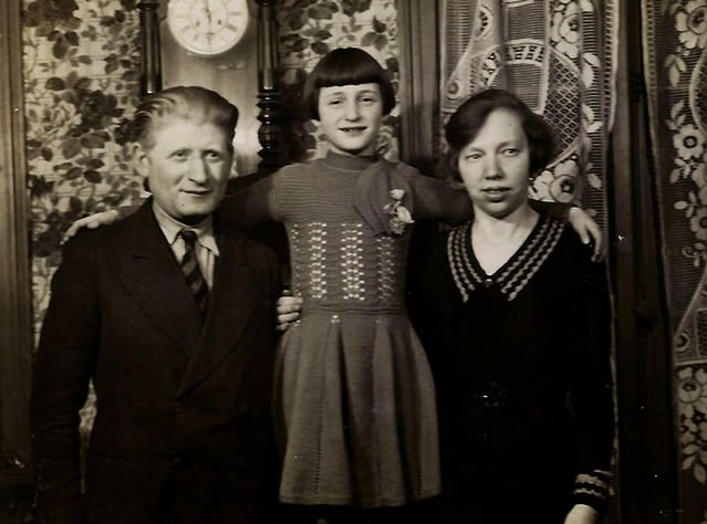 En 1941, Henri Joseph Waiter sa femme Sarah et leur fille Lucie