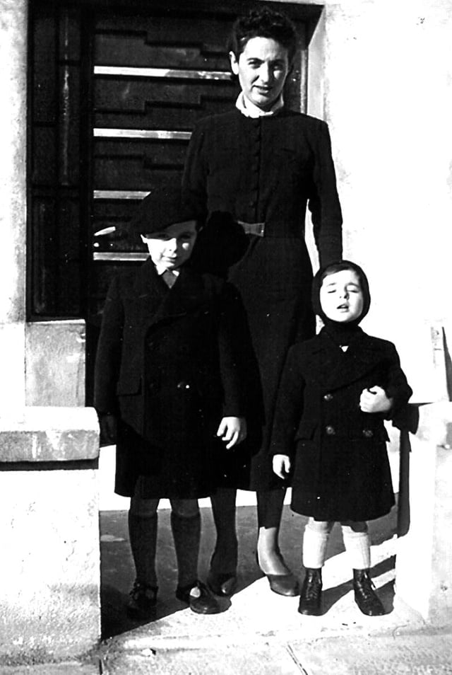 Mariette CREANGE avec ses fils Jean-Paul & Philippe en 1943