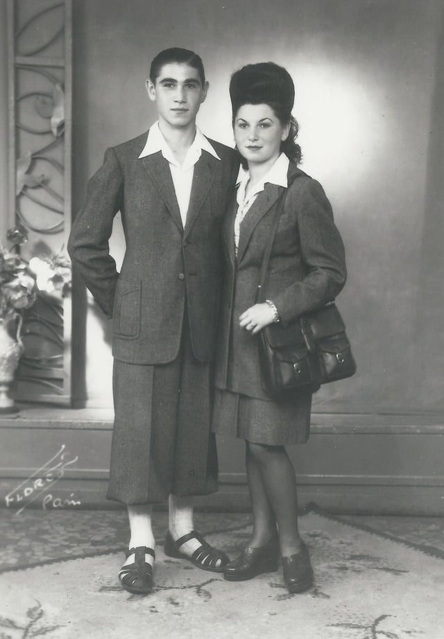 Simon à son retour avec sa sœur Régine en 1945