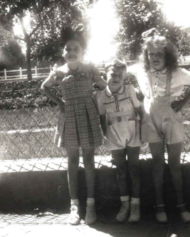 Rachel, Benjamin & Elyane en 1946