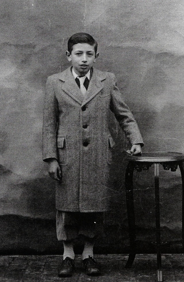 1942, Félix Jastreb 