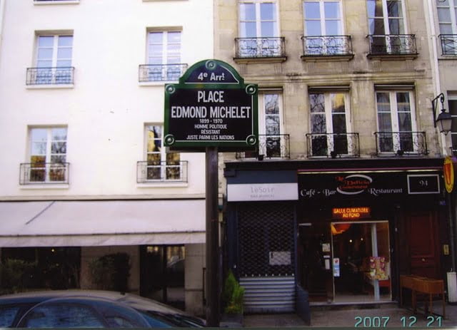 Place Edmond Michelet 