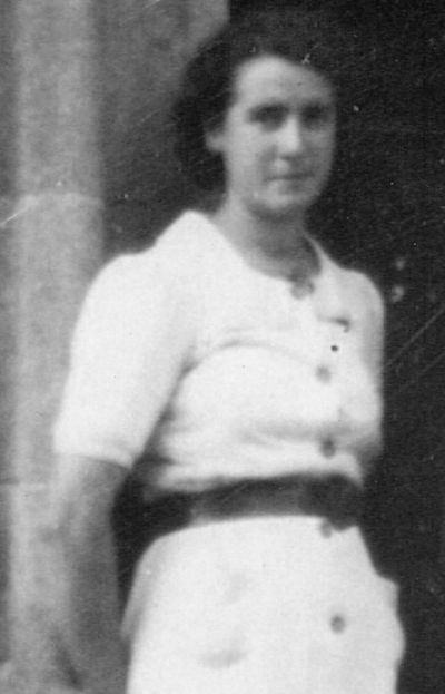 Jacqueline à Montintin en 1943
