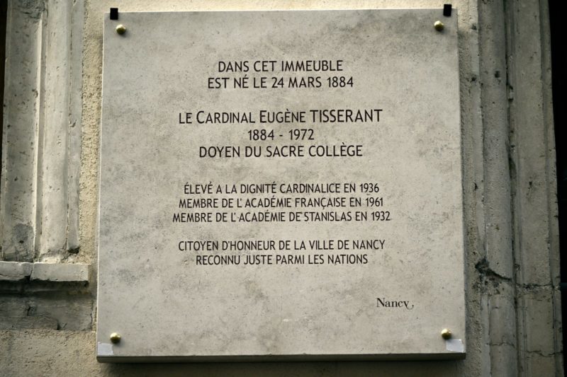 devoilement-de-la-plaque-sur-la-maison-natale-du-cardinal-eug