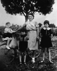 Lucien et Denise Kalisz, Hortensia Laumier et Paulette Kalisz